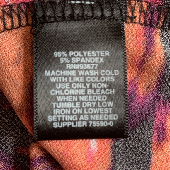 Cold Shoulder Top - Picture 5 of 9